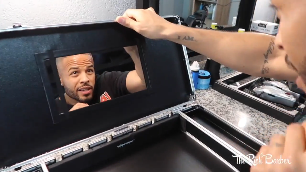 HOW TO BUILD YOUR BARBER BOX